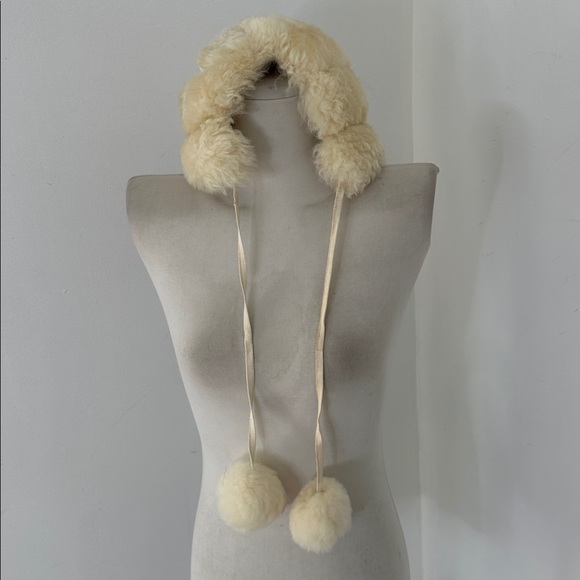 Vintage Accessories - Vintage Italian Sheep Fur Shearling Hat With Pom Pom Ties